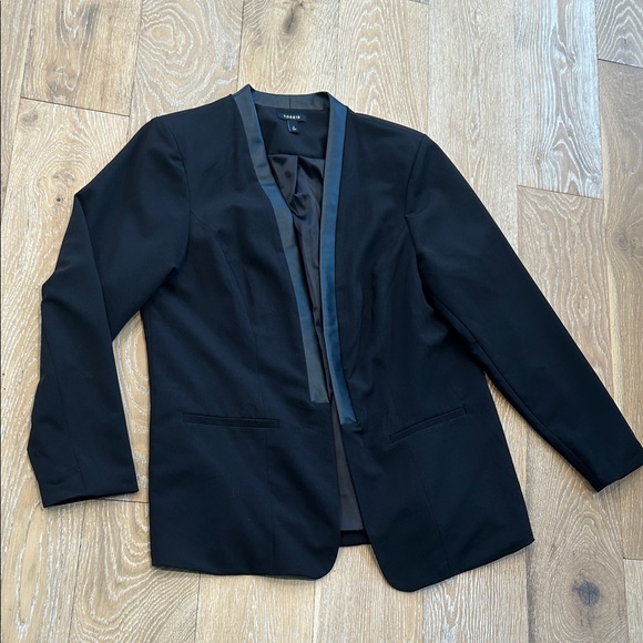 Torrid Studio Crepe Faux Leather Trim Blazer - Picture 5 of 13
